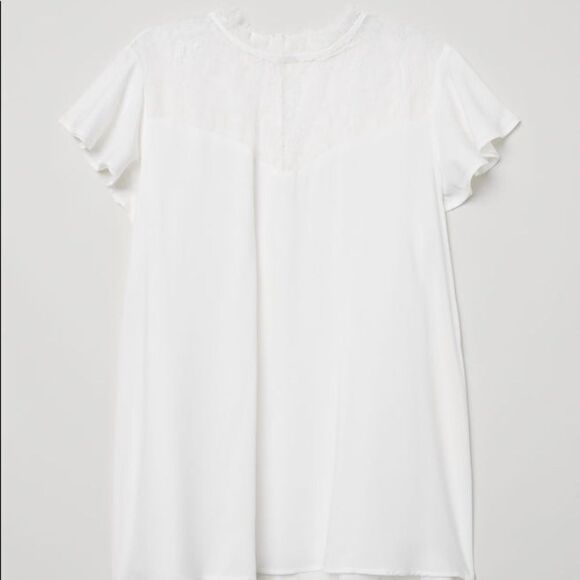 ✨H&M Blouse with Lace Yoke✨ - Picture 2 of 4